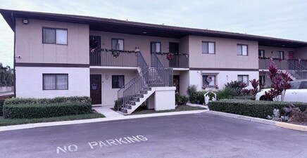 4790 S Cleveland AVE 105, Fort Myers 33907, FL