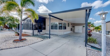4939 Mullette LN, St James City 33956, FL