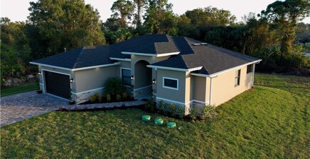 810 Sentinela BLVD, Lehigh Acres 33974, FL