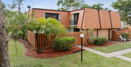 1724 Park Meadows DR 1, Fort Myers 33907, FL