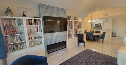 1865 Concordia Lake CIR 402, Cape Coral 33909, FL