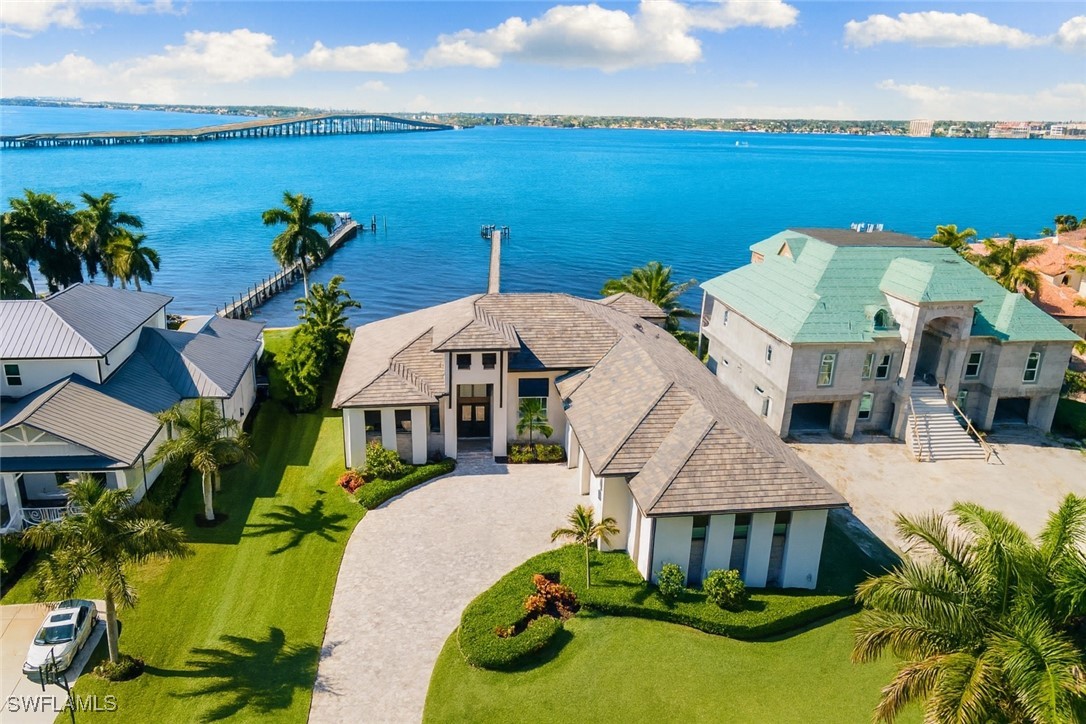 12484 Riverside DR, Fort Myers 33919, FL