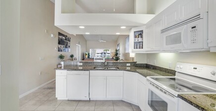 2373 Hidden Lake CT 8110, Naples 34112, FL