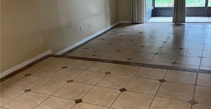 7509 PITCH PINE CIR S 121, Tampa 33617, FL