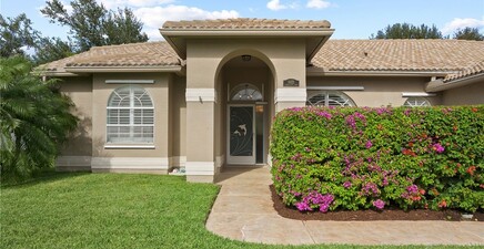 8421 Arborfield CT, Fort Myers 33912, FL