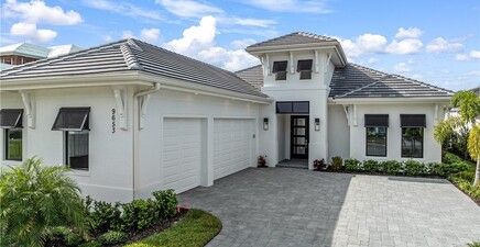 9653 Moonflower LN, Naples 34114, FL