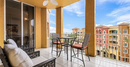 451 Bayfront PL 5503, Naples 34102, FL