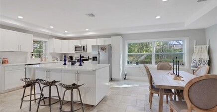 687 Cypress WAY E, Naples 34110, FL