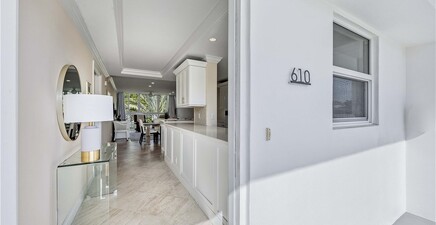 610 Broad AVE S J610, Naples 34102, FL