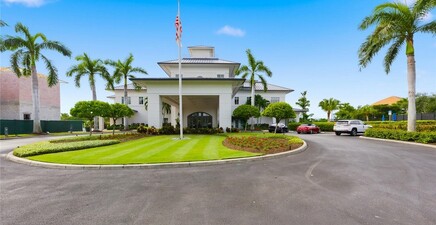 3570 Haldeman Creek DR 111, Naples 34112, FL