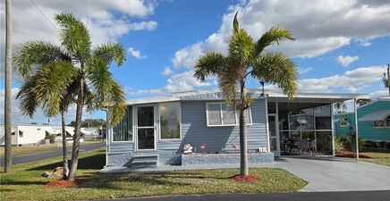 629 Vista DR, North Fort Myers 33917, FL