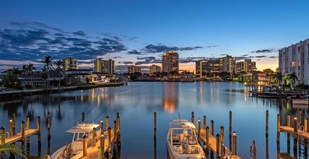 4051 Crayton RD 4051, Naples 34103, FL