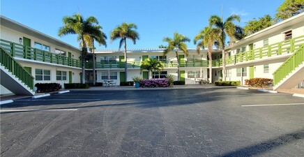 975 9th AVE S 5, Naples 34102, FL