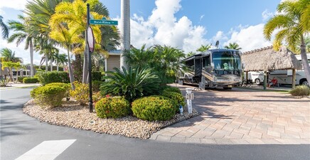 5228 Marsh Mallow TRL, Fort Myers 33905, FL