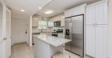 499 Forest Lakes BLVD 110, Naples 34105, FL