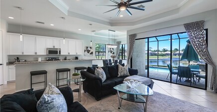 1685 Serrano CIR, Naples 34105, FL