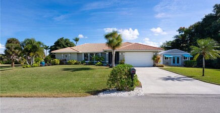 12070 Bohman LN, Bokeelia 33922, FL