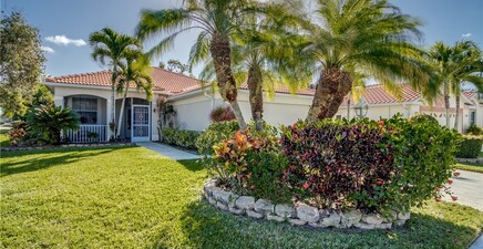 2260 Rio Nuevo DR, North Fort Myers 33917, FL