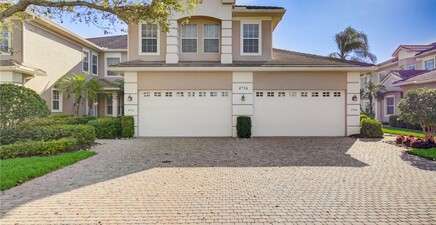 4734 Stratford CT 1702, Naples 34105, FL