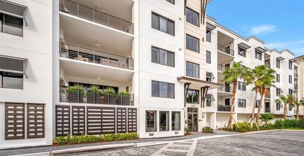 1125 Central AVE 477, Naples 34102, FL