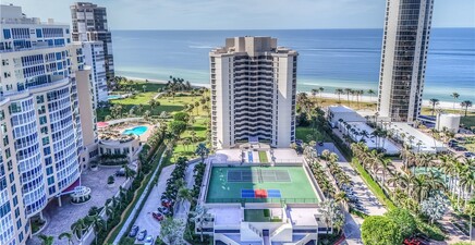 4551 Gulf Shore BLVD N 405, Naples 34103, FL