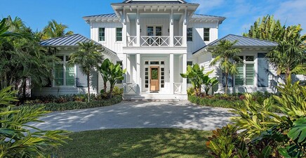 225 4th AVE N, Naples 34102, FL