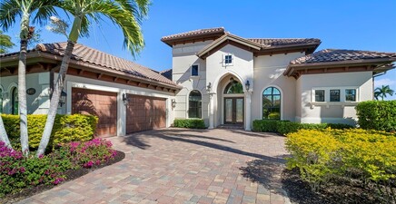 6482 Carema LN, Naples 34113, FL