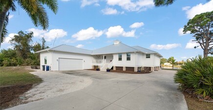 11940 Oakland DR, Bokeelia 33922, FL