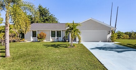 12184 Dolphin RD, Bokeelia 33922, FL