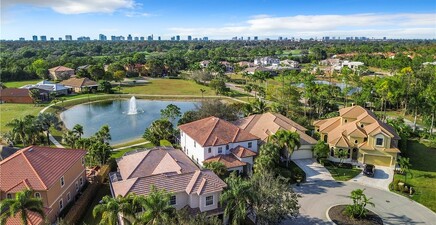 2840 Coco Lakes DR, Naples 34105, FL