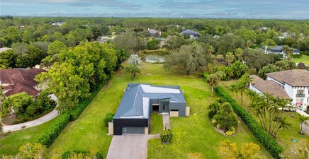 6659 Livingston Woods LN, Naples 34109, FL