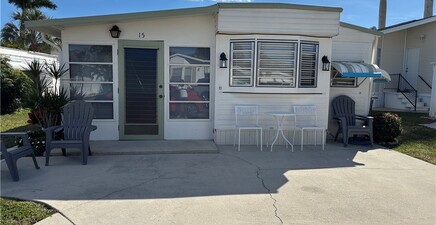 15 Jade DR 15J, Naples 34114, FL