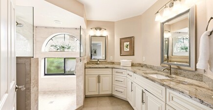 583 Beachwalk CIR Q101, Naples 34108, FL