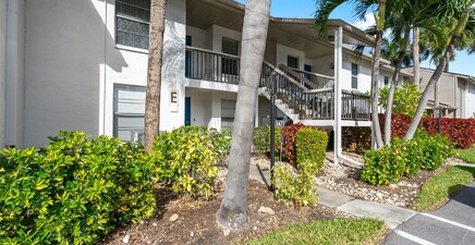 5471 Peppertree DR 8, Fort Myers 33908, FL