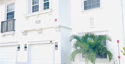 7078 Venice WAY 2108, Naples 34119, FL