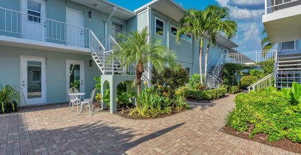 665 12th AVE S 665, Naples 34102, FL