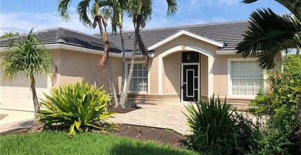 7500 Cameron CIR, Fort Myers 33912, FL