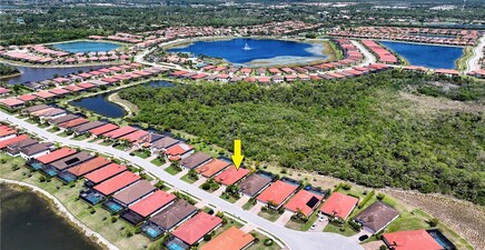 1608 Vizcaya LN, Naples 34113, FL