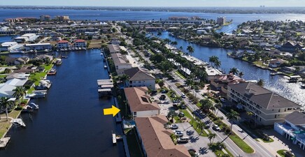 1705 Beach PKWY 206, Cape Coral 33904, FL