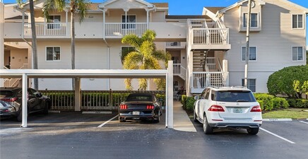 2651 Citrus Lake DR D302, Naples 34109, FL