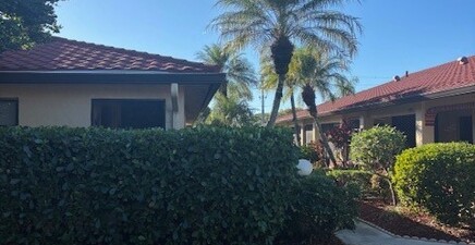 2093 Pine Isle LN 2093, Naples 34112, FL