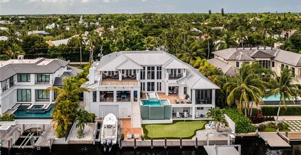 481 21st AVE S, Naples 34102, FL