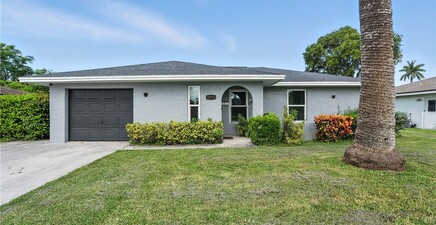 3571 Santiago WAY, Naples 34105, FL