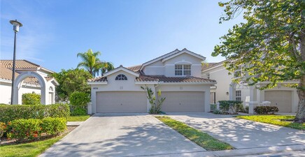 6834 Lantana Bridge RD 101, Naples 34109, FL