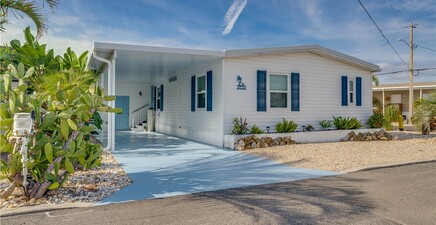 3033 Bounty LN, St James City 33956, FL