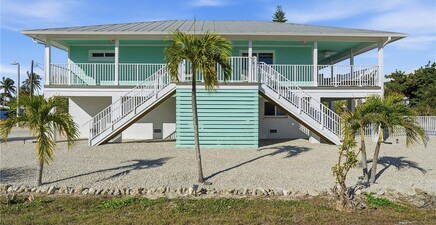 170 Redfish RD, Fort Myers Beach 33931, FL