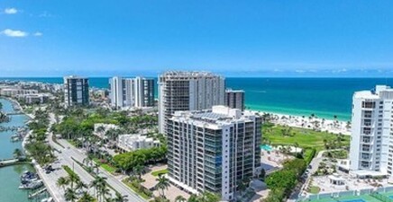 4031 Gulf Shore BLVD N PH2C, Naples 34103, FL