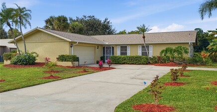 4480 Beechwood Lake DR, Naples 34112, FL