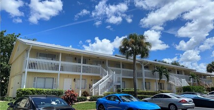 4605 Bayshore Dr. G2, Naples 34112, FL