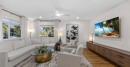 766 Central AVE 209, Naples 34102, FL